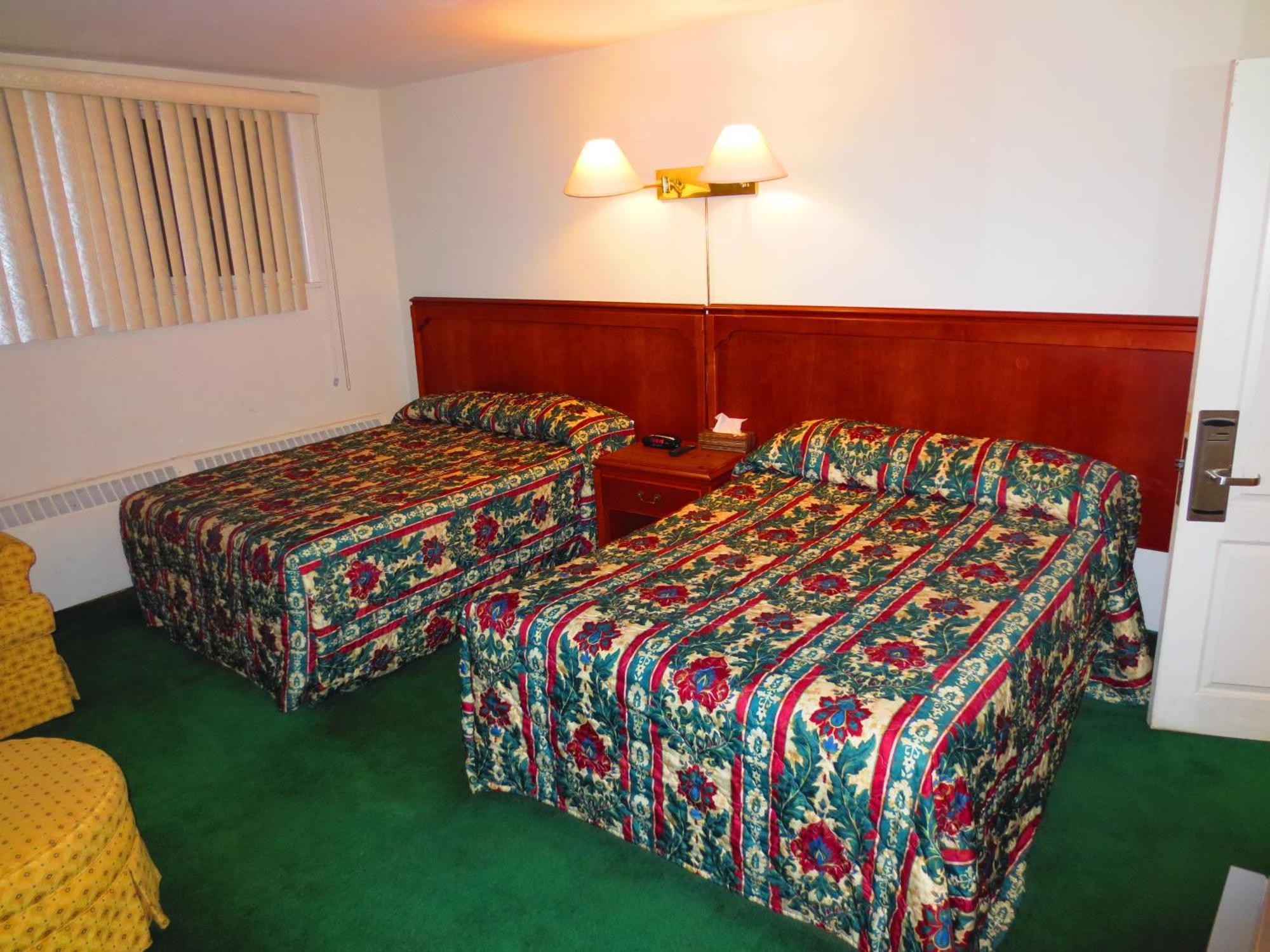 Canadiana Motel Hanover エクステリア 写真