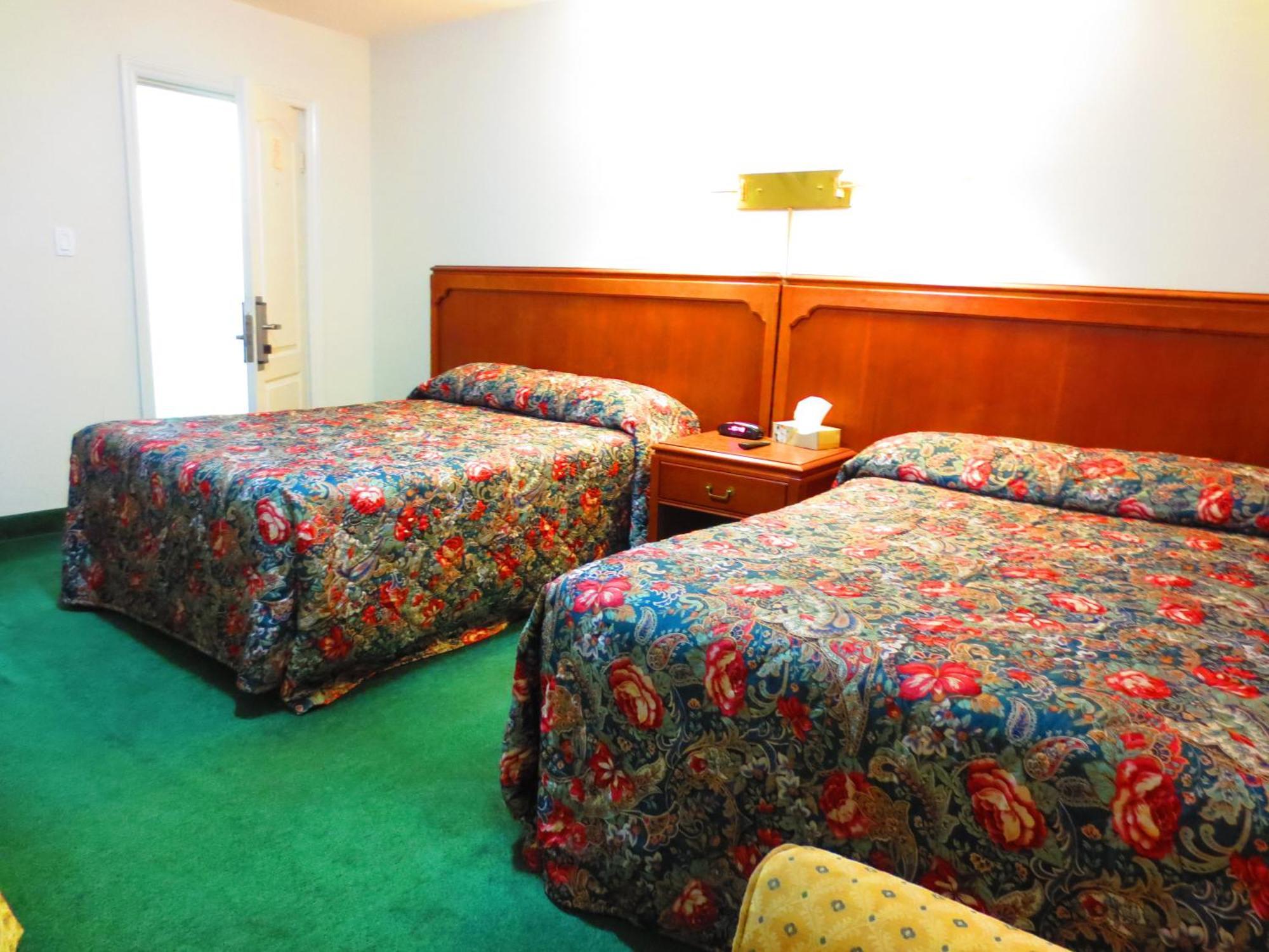 Canadiana Motel Hanover エクステリア 写真