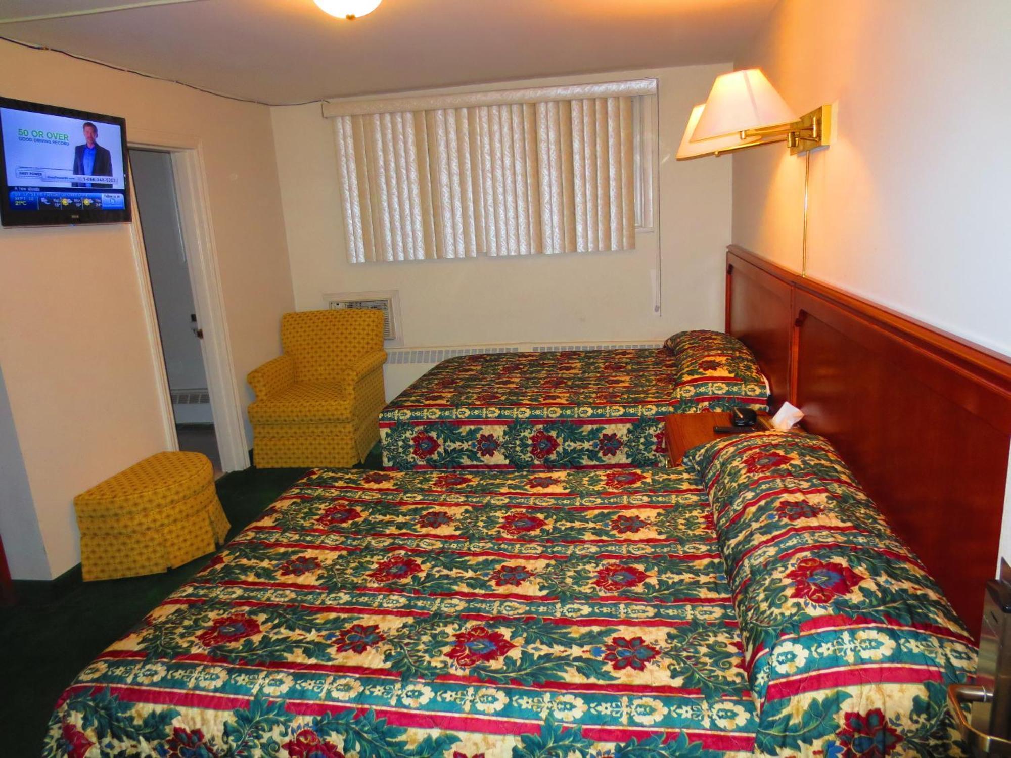 Canadiana Motel Hanover エクステリア 写真